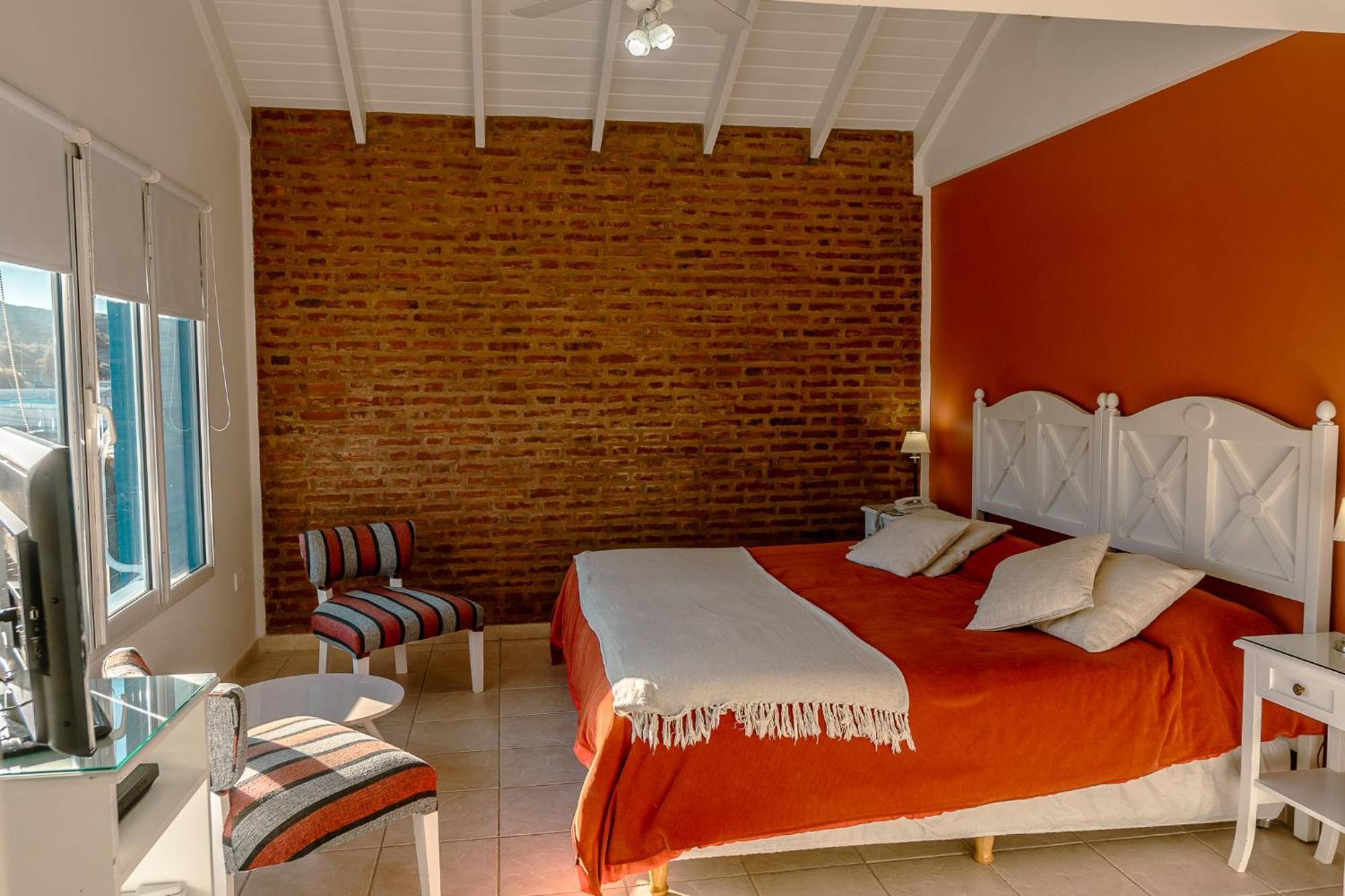 Rayentray Las Restingas Hotel De Mar Пуэрто-Пирамидес Экстерьер фото